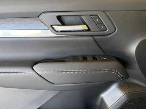 New 2026 GMC Terrain Elevation AWD/4WD image 12