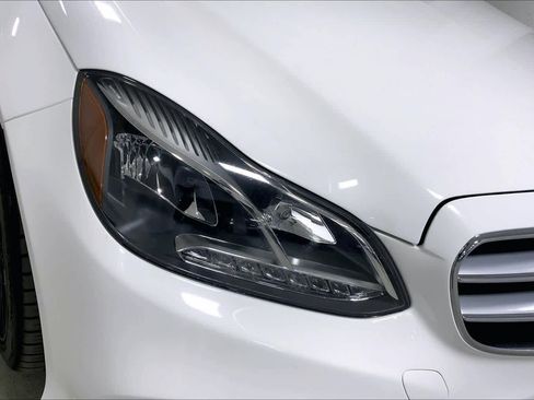 Used 2014 Mercedes-Benz E 350 Sedan image 27