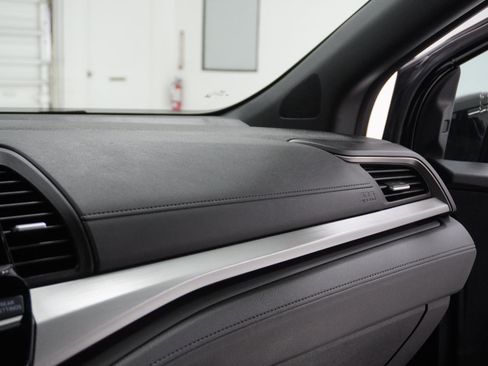 Used 2025 Honda Odyssey Sport-L image 36