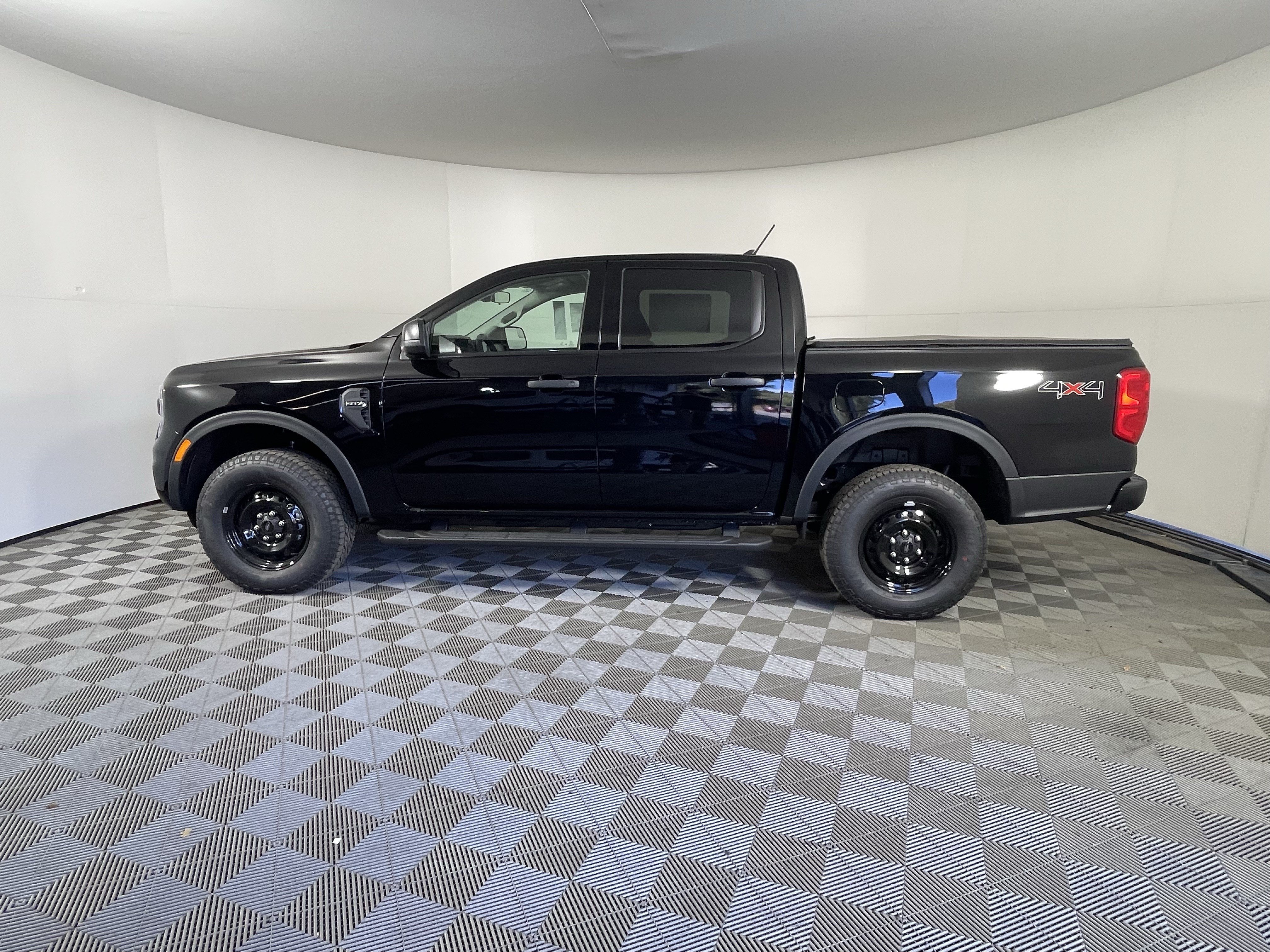 New 2026 Ford Ranger XL w/ Trailer Tow Package AWD/4WD image 2