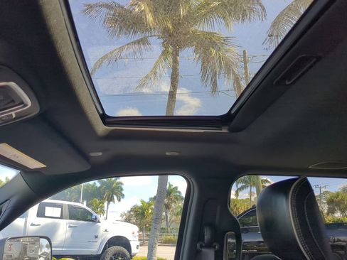 Used 2021 RAM 3500 Laramie image 21