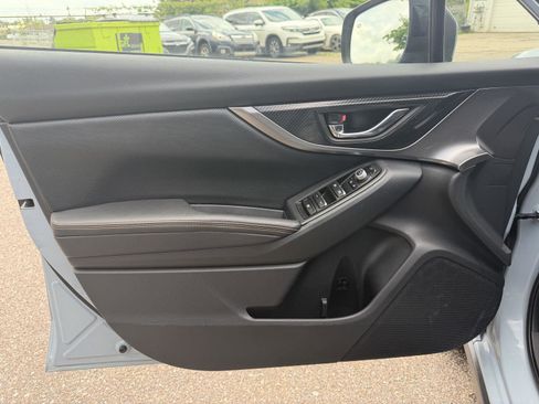 Used 2018 Subaru Crosstrek 2.0i Limited AWD/4WD image 12