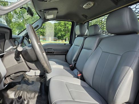 Used 2012 Ford F550 2WD Regular Cab Super Duty w/ PWR Equipment Group image 24