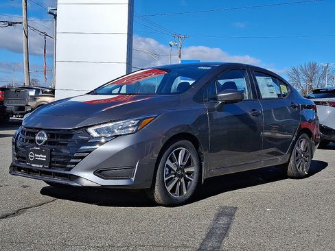 New 2025 Nissan Versa SV w/ Trunk Package image 2