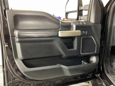 Used 2020 Ford F150 Lariat w/ Equipment Group 502A Luxury AWD/4WD image 12