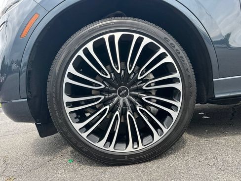 Used 2024 Lincoln Aviator Black Label w/ Class IV Trailer Tow Package AWD/4WD image 12