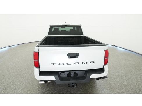 New 2025 Toyota Tacoma TRD Sport image 7