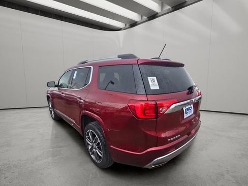 Used 2018 GMC Acadia Denali w/ Technology Package AWD/4WD image 5