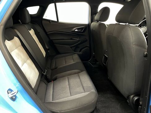 Certified 2024 Chevrolet Trax RS w/ Driver Confidence Package FWD image 40
