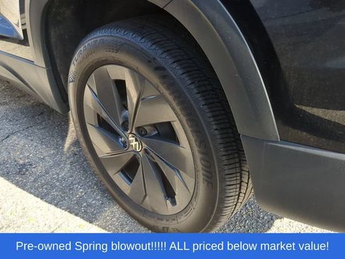 Used 2025 Volkswagen Taos S FWD image 13