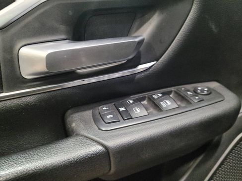 Used 2019 RAM 1500 Big Horn AWD/4WD image 27