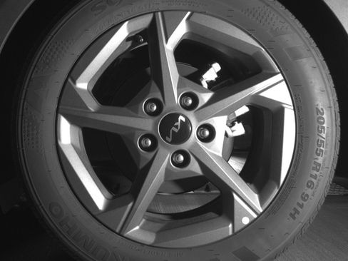 Used 2025 Kia K4 LXS image 14