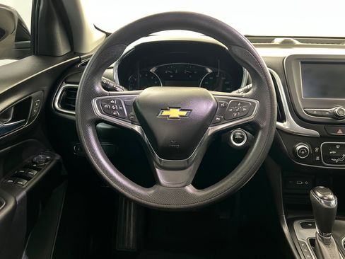 Used 2020 Chevrolet Equinox LT FWD image 13