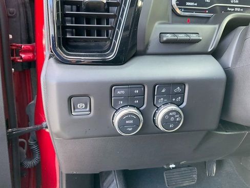 Used 2025 GMC Sierra 1500 AT4 w/ Technology Package image 10