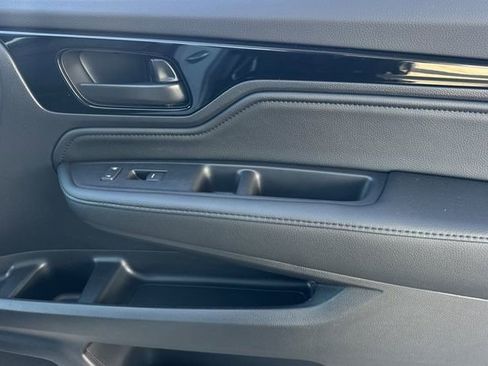 New 2026 Honda Odyssey Touring image 23