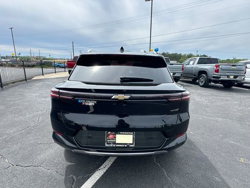 Used 2025 Chevrolet Equinox EV LT w/ Convenience Package FWD image 7