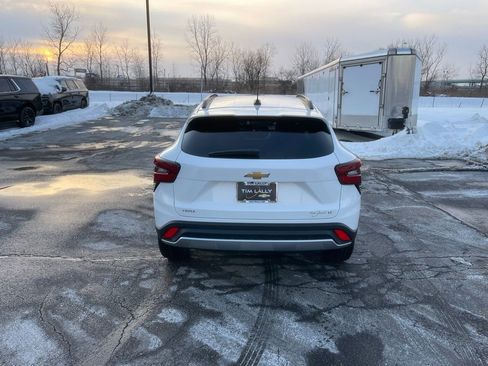 New 2026 Chevrolet Trax LT w/ LT Convenience Package image 6