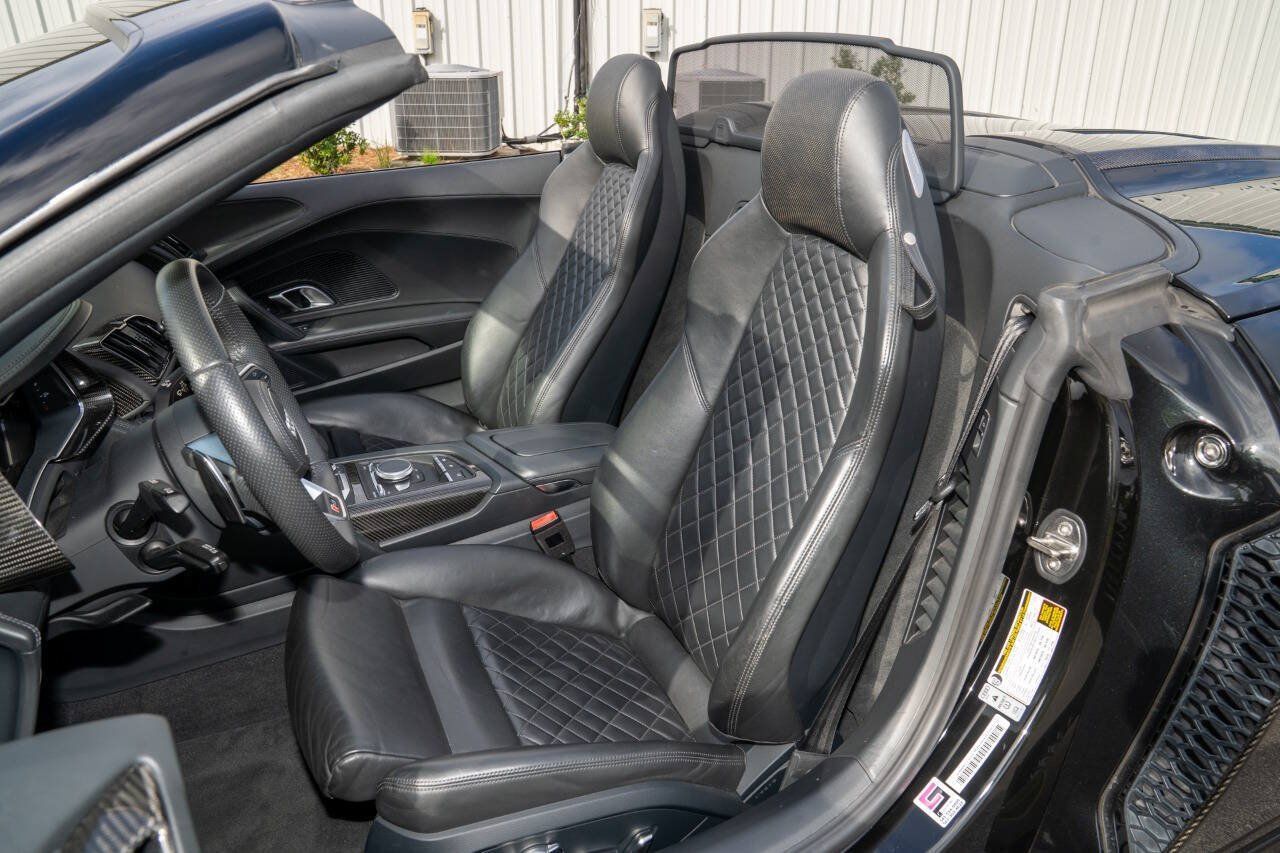 Used 2020 Audi R8 V10 performance AWD/4WD image 24