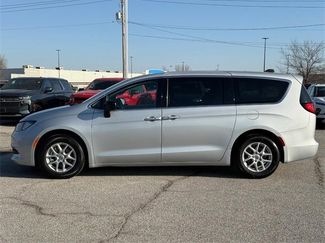 Used 2024 Chrysler Voyager LX video 2