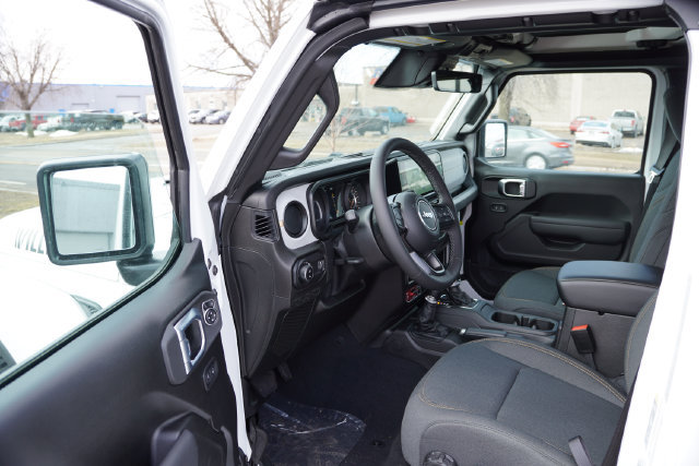 New 2026 Jeep Gladiator Sport AWD/4WD image 13