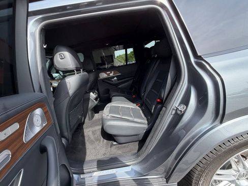 Used 2021 Mercedes-Benz GLS 63 AMG 4MATIC image 32