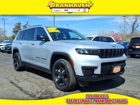 Certified 2023 Jeep Grand Cherokee L Laredo AWD/4WD image 1