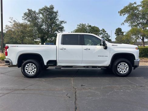 Used 2020 Chevrolet Silverado 2500 LTZ w/ LTZ Plus Package AWD/4WD image 6