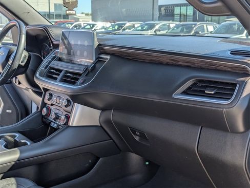 Used 2021 Chevrolet Tahoe LT w/ LT Signature Plus Package image 27