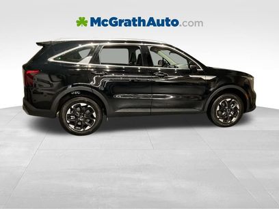 New 2026 Kia Sorento S w/ S Panoramic Sunroof Package