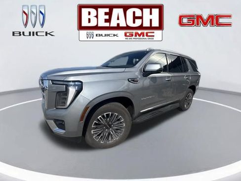 Used 2025 GMC Yukon Elevation w/ LPO, Floor Liner Package RWD image 7