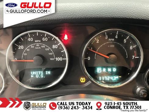 Used 2017 Jeep Wrangler Unlimited Sahara AWD/4WD image 22
