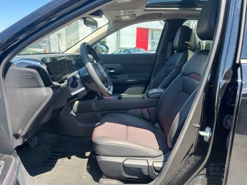 Certified 2026 Nissan Kicks SR w/ SR Premium Package AWD/4WD image 10