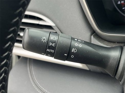 Used 2023 Subaru Outback Limited w/ Popular Package #2 image 23