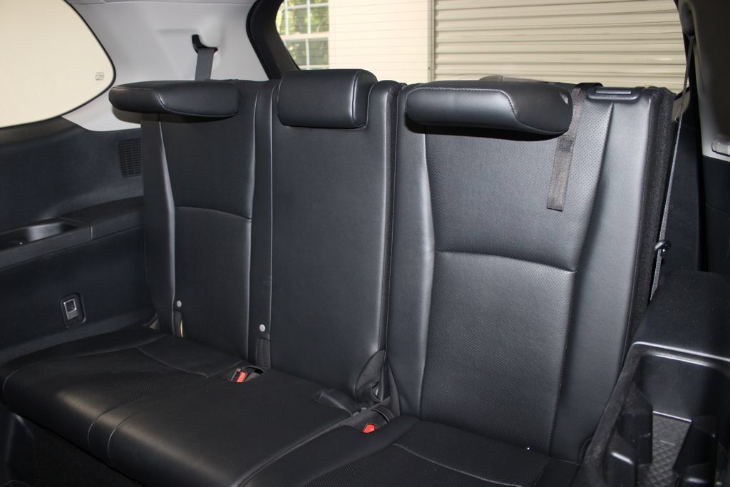 Used 2025 Toyota Grand Highlander AWD image 19