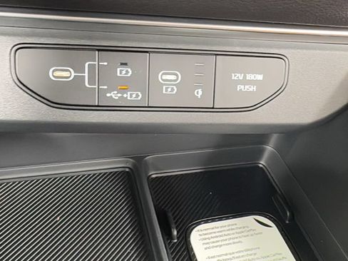 New 2026 Kia Carnival EX FWD image 29
