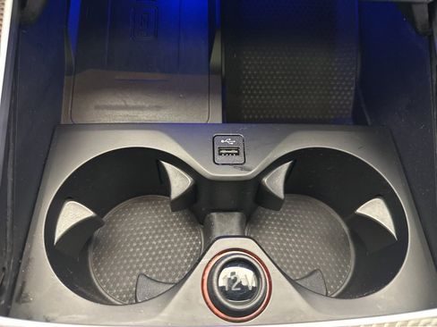 Used 2022 BMW X6 M50i w/ Executive Package image 24