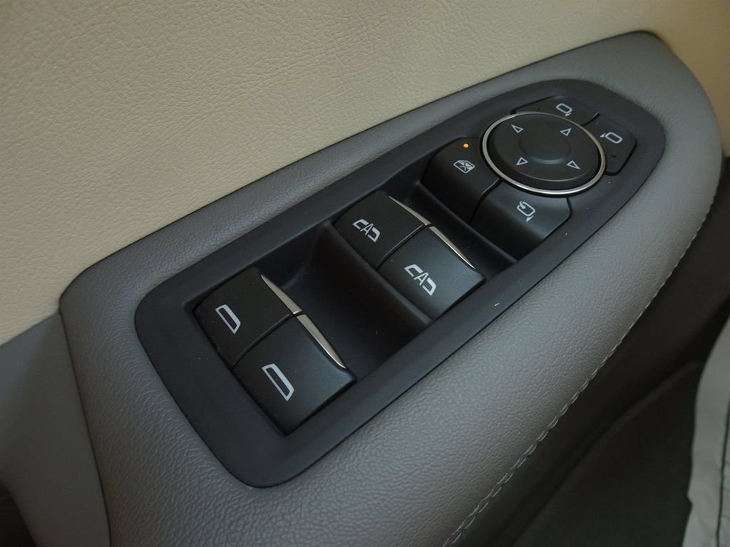 Used 2020 Cadillac XT5 Premium Luxury AWD/4WD image 22
