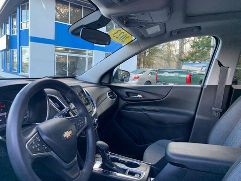 Used 2023 Chevrolet Equinox LT image 14