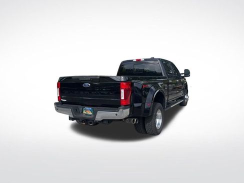 Used 2022 Ford F350 Lariat w/ Lariat Ultimate Package AWD/4WD image 5