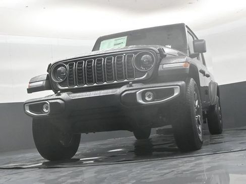 New 2026 Jeep Gladiator Sport AWD/4WD image 44