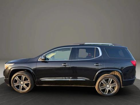 Used 2017 GMC Acadia Denali w/ Technology Package AWD/4WD image 8