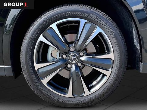 Certified 2025 Lexus UX 300h FWD w/ Accessory Package (Z1) image 9