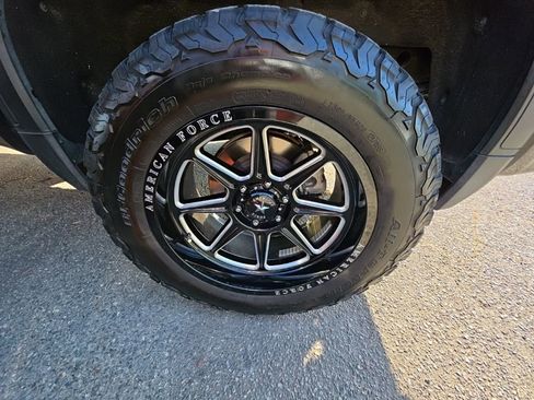 Used 2020 GMC Sierra 1500 SLT w/ SLT Premium Plus Package image 8