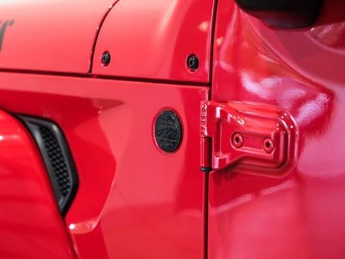 Used 2021 Jeep Gladiator Sport AWD/4WD image 44