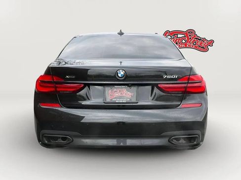 Used 2017 BMW 750i xDrive AWD/4WD image 6