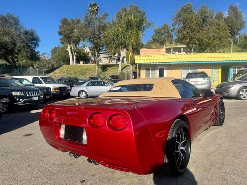 Used 2004 Chevrolet Corvette Convertible w/ Preferred Equipment Group RWD image 3