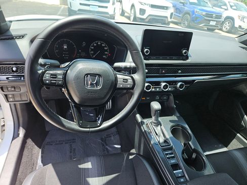 Certified 2024 Honda Civic Sport image 17