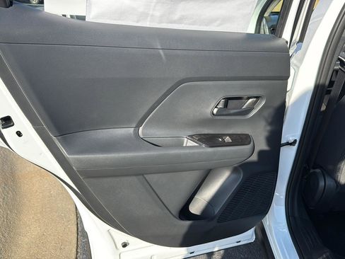 New 2026 Nissan Kicks S image 15