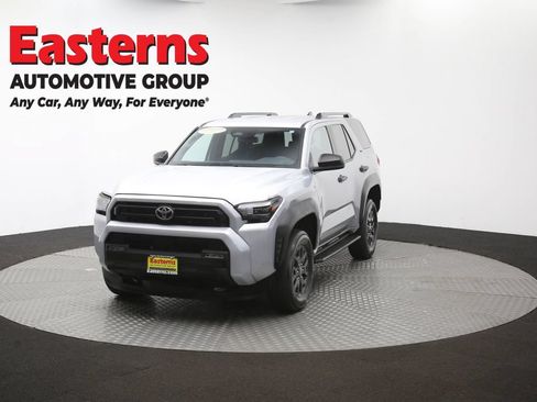 Used 2025 Toyota 4Runner SR5 AWD/4WD image 54
