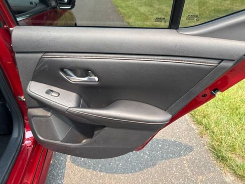 Used 2021 Nissan Sentra SR w/ SR Premium Package FWD image 16